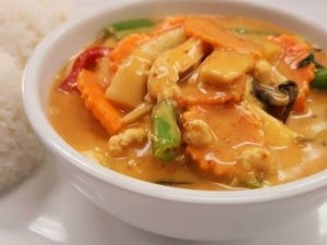 Authentic Thai Cuisine & Fresh Sushi - Image 6